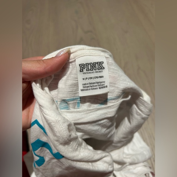 PINK Oversized Tee - Picture 4 of 4